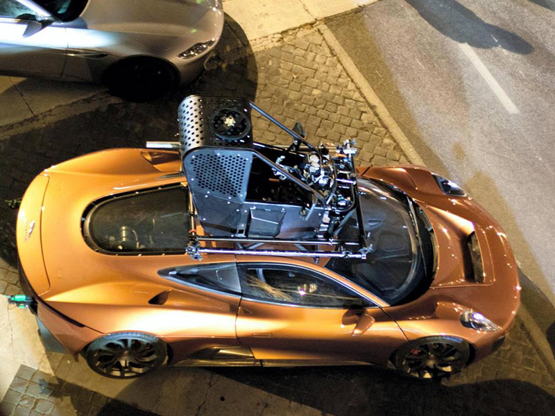 عرض سيارة جيمس بوند للبيع في أبوظبي